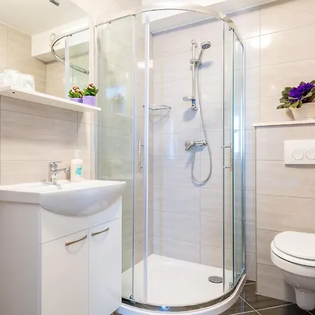 Kabalero - Four-bedroom With Private Pool * Gruda