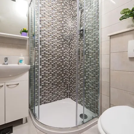 Kabalero - Four-bedroom With Private Pool * Gruda
